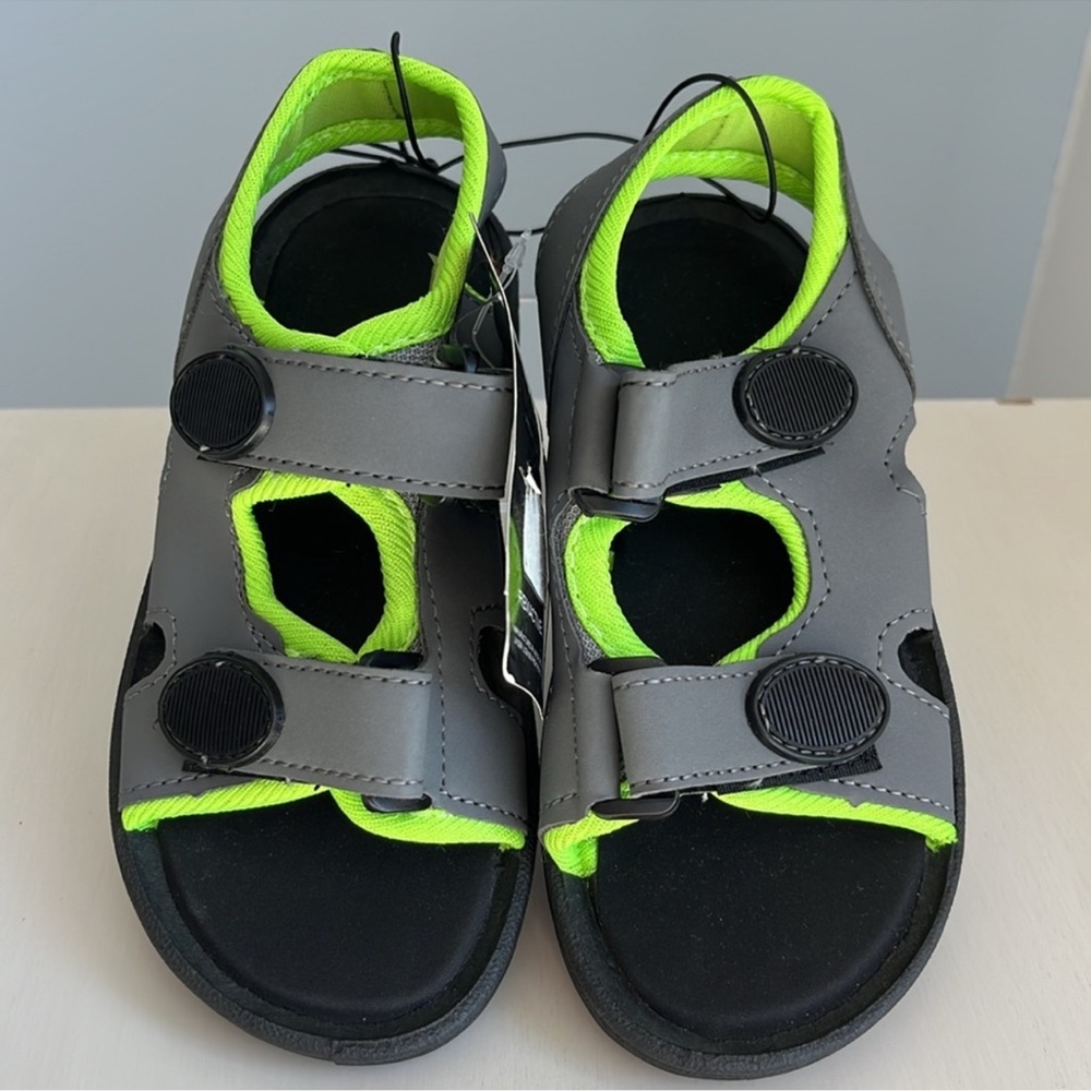 NWT Toddler Water Sandals